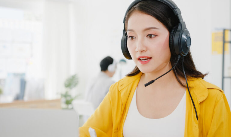 cara melayani pelanggan dengan baik